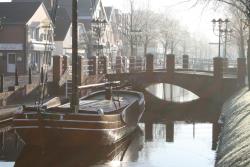 Papenburg - idyllisches Bild vom Hauptkanal Papenburgs.